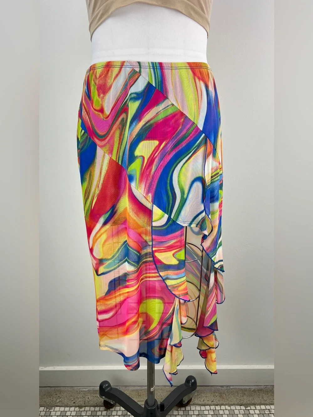 💚 3915. Multicolor Abstract Print Asymmetrical Mesh skirt
